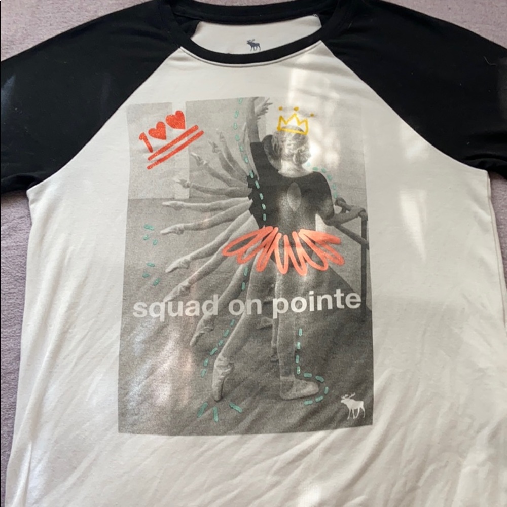 Long sleeved shirt for girl